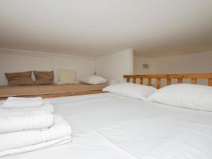 Youhosty - De Amicis 46