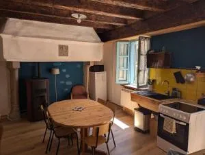 Maison au cœur de la ville de Mende - Badaroux