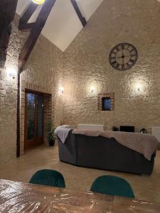 Maisons de vacances Grande longere a la campagne : photos des chambres