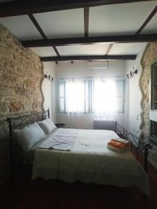 Τριώροφη οικία σε Μεσαιωνικό οικισμό