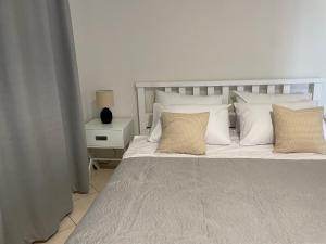 Mesogaia Home Near ATH Airport