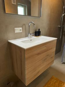 La Cabana, Stijlvol Vakantiehuis Aan Water met Airco