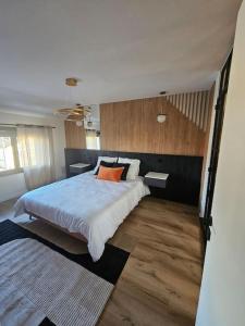 Maisons de vacances Belle Maison avec Jardin : photos des chambres