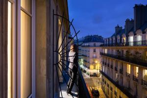 Superior Room with Balcony room in Hôtel Le Marianne