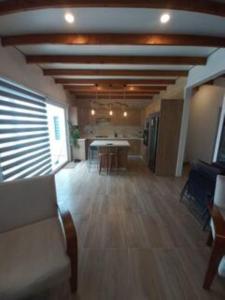 Linda casa en yumbel