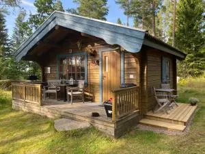 Timrad stuga i kanten av skogen med SPA möjlighet - 穆尔舍
