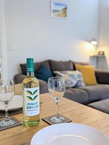 The Back Barn - Stylish seaside barn - Crabpot Cottages Sheringham