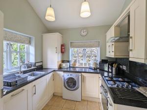 The Back Barn - Stylish seaside barn - Crabpot Cottages Sheringham