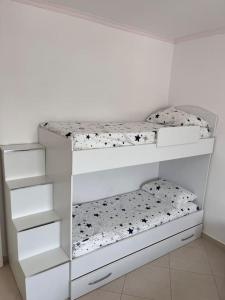 The nice Apt near the beach