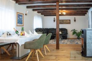 Lovely villa Monte close to Cologne with three bedrooms and one bathroom