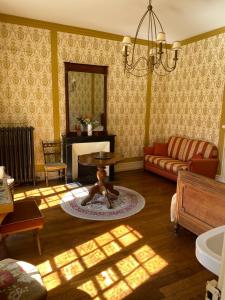 B&B / Chambres d'hotes Domaine Les Bruyeres : photos des chambres