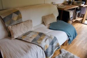 Little Dolwen - Sioned