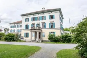 Richterswil Youth Hostel - Schönenberg