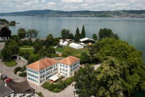 Richterswil Youth Hostel
