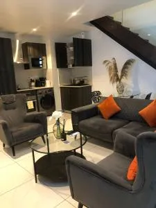 The City Landing Apartments at The Gardens - Burma Camp