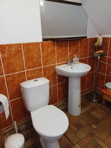 2nd floor with 3 room
