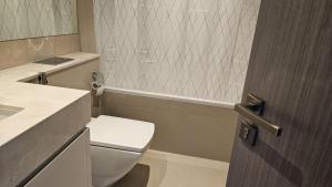 MH-ACT Tower- Downtown - 1Bedroom -REF 4005