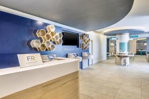 One Acapulco Costera