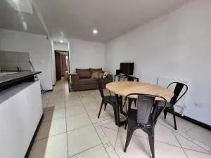 Alojamiento en Mendoza a minutos del Centro - La Cieneguita