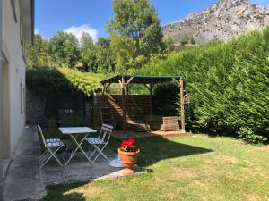 Villas Grande maison dans les Pyrenees : photos des chambres