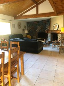 Villas Grande maison dans les Pyrenees : photos des chambres