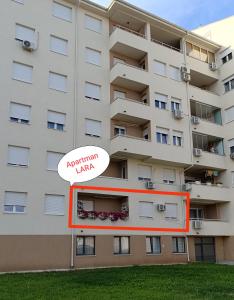Apartman LARA