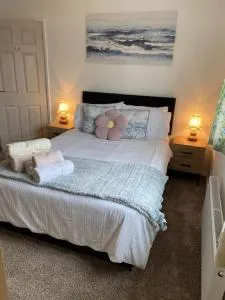 The Edge in Scartho, with Parking for Vans - Holton le Clay