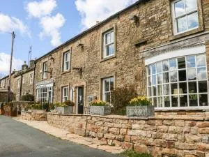 Kearton Shunner Fell - Thwaite