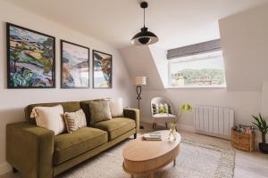 Willow Rise, the Old Bank House