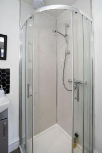 Cosy fully equipped Studio 2, close to University