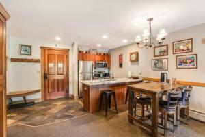 1 Bedroom Colorado Mountain Vacation Rental In River Run Village With Convenient Access To Ski Slopes