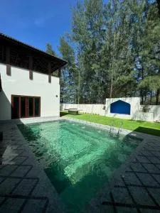 Charis Tanjong Jara, Beach & Pool Villa Sapphire - Kampong Nibong