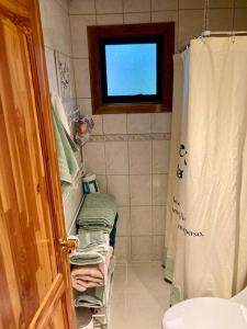 Cabaña entre árboles