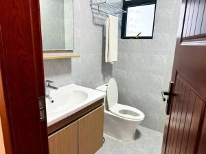 cozy 1 bedroom apartment
