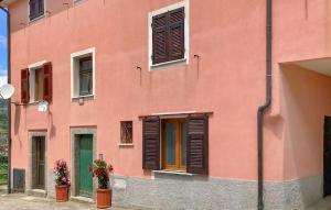 Cozy Apartment In Moneglia With Kitchen