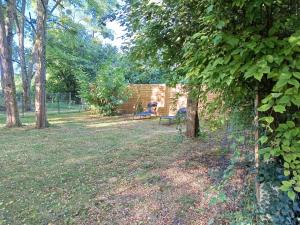 Maisons de vacances LePireau fr Gites Piscine chauffee : photos des chambres