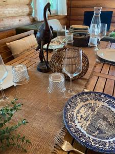 Knus boomstamhuisje op de Schatberg - nabij Toverland