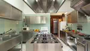 VALLEVERDE 28&2, Emma Villas