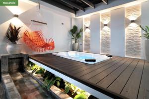 Amara House Arenal Central location