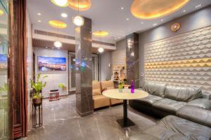 THE SINGH EMPIRE,New Delhi City Centre