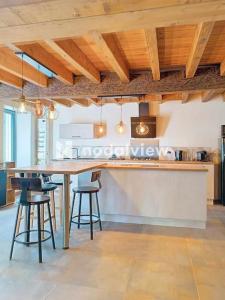 Maisons de vacances Aux sources de lesquire maison 5 chambres 5 salles de bains , 11 personnes : photos des chambres