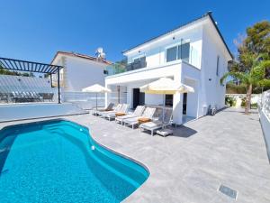 Sunshine Villa Ayia Napa