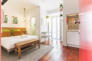 Santos Tiny Studio by Homing