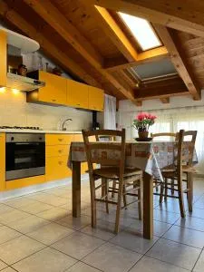 Anna Appartamento Vacanze - Ome