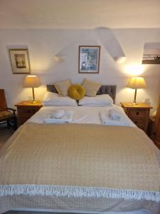 The Old Dairy, comfy 1 bedroom apartment with lounge,bathroom and kitchenette near town, pubs and walks - 3hvězdičkové hotely ve městě Ringwood