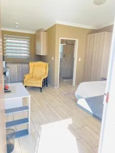 Lala@night - Wolmaranstad