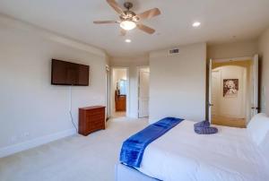 Villa Andalusia 6BR 5BA Luxury Jacuzzi Views and Games