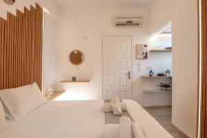 Vincenzo Harmony II- Rethymno old town