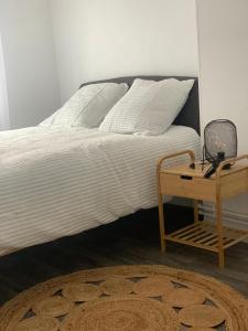 Maisons de vacances Jolie Maison de ville : Maison 2 Chambres