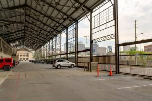 Splash & Explore Riverfront Near Broadway